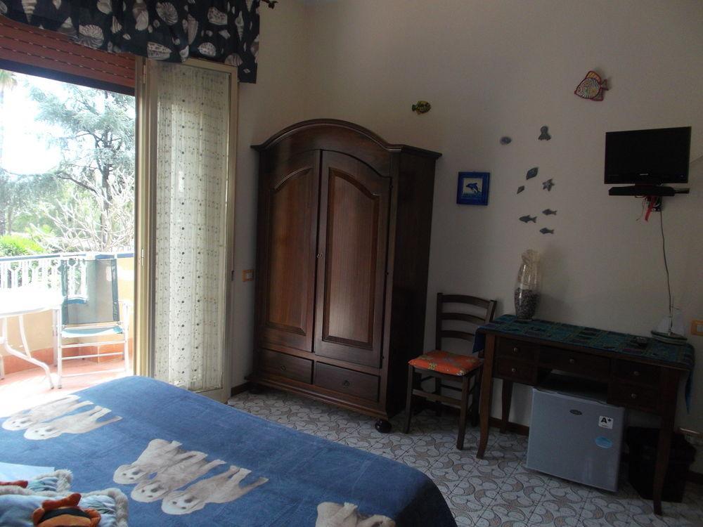 A Casa Di Marco Bed & Breakfast 2*